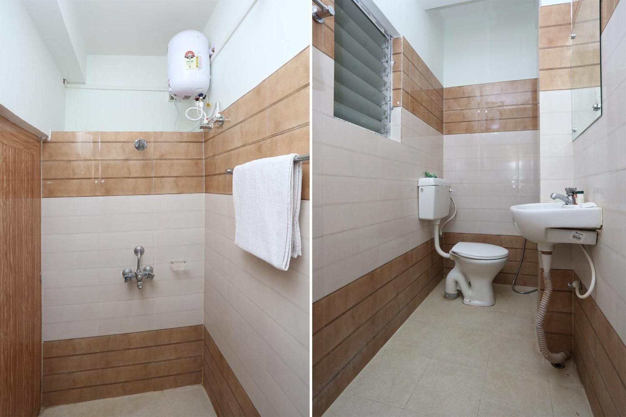 Hotel O Aashray Guest House Guwahati Esterno foto
